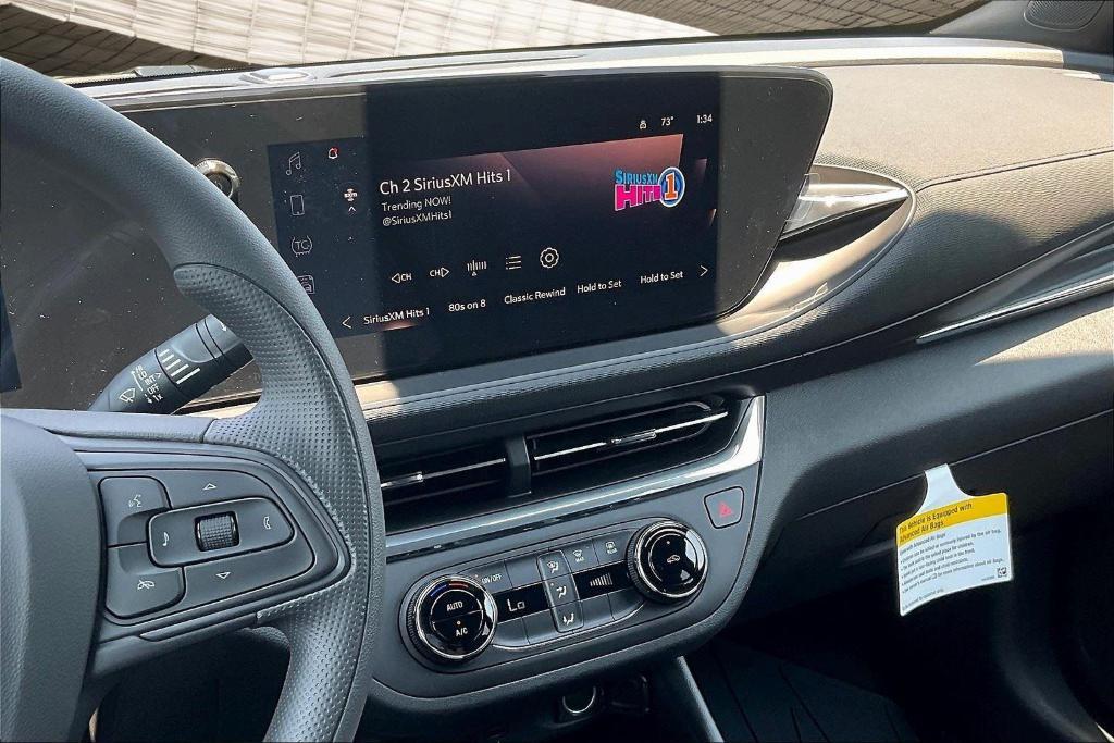 new 2025 Buick Envista car, priced at $24,445
