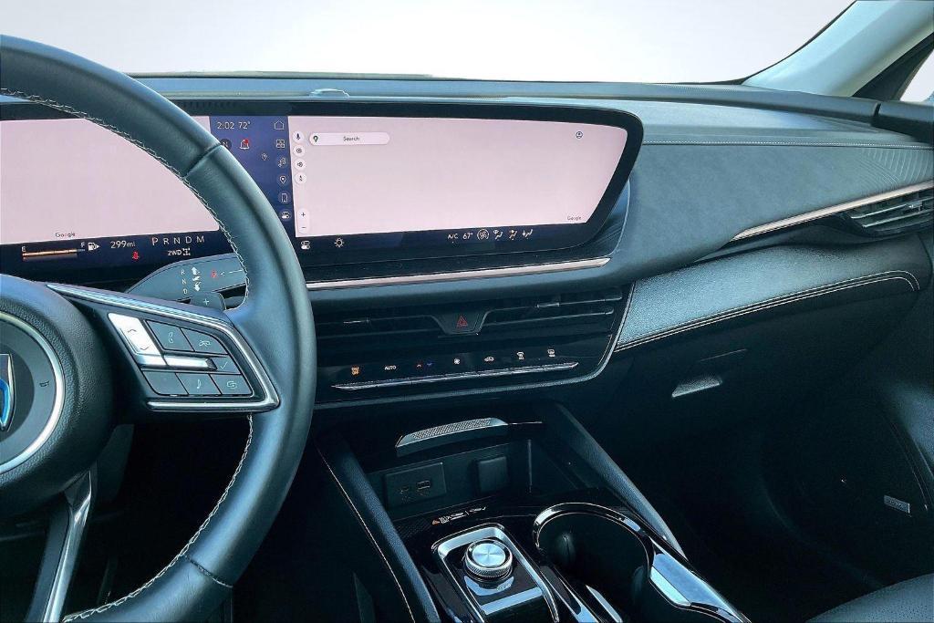 used 2024 Buick Envision car, priced at $26,999