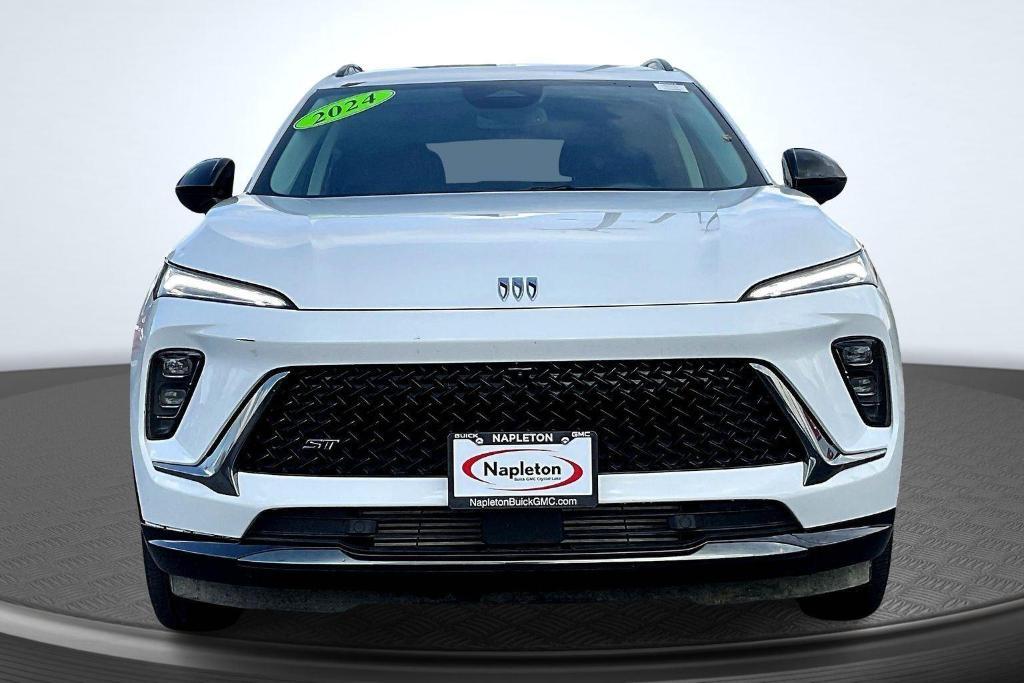 used 2024 Buick Envision car, priced at $26,999