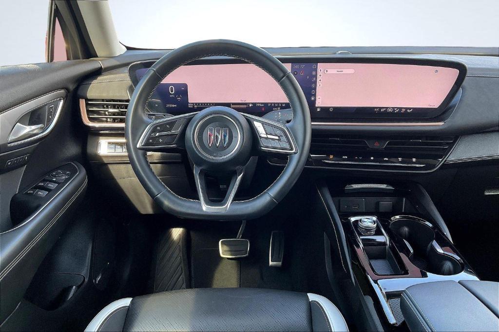 used 2024 Buick Envision car, priced at $26,999