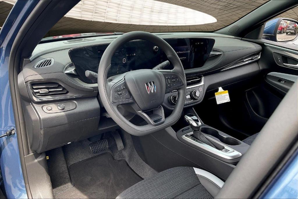 new 2025 Buick Envista car, priced at $25,590