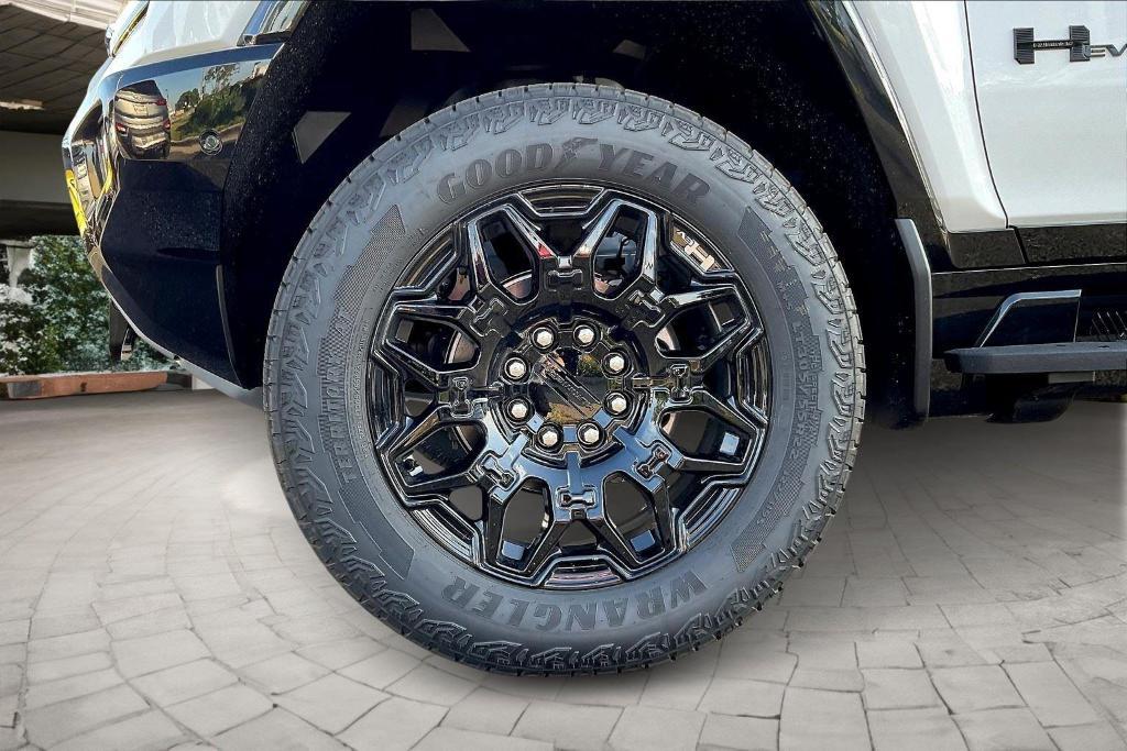 new 2025 GMC HUMMER EV SUV car, priced at $104,945