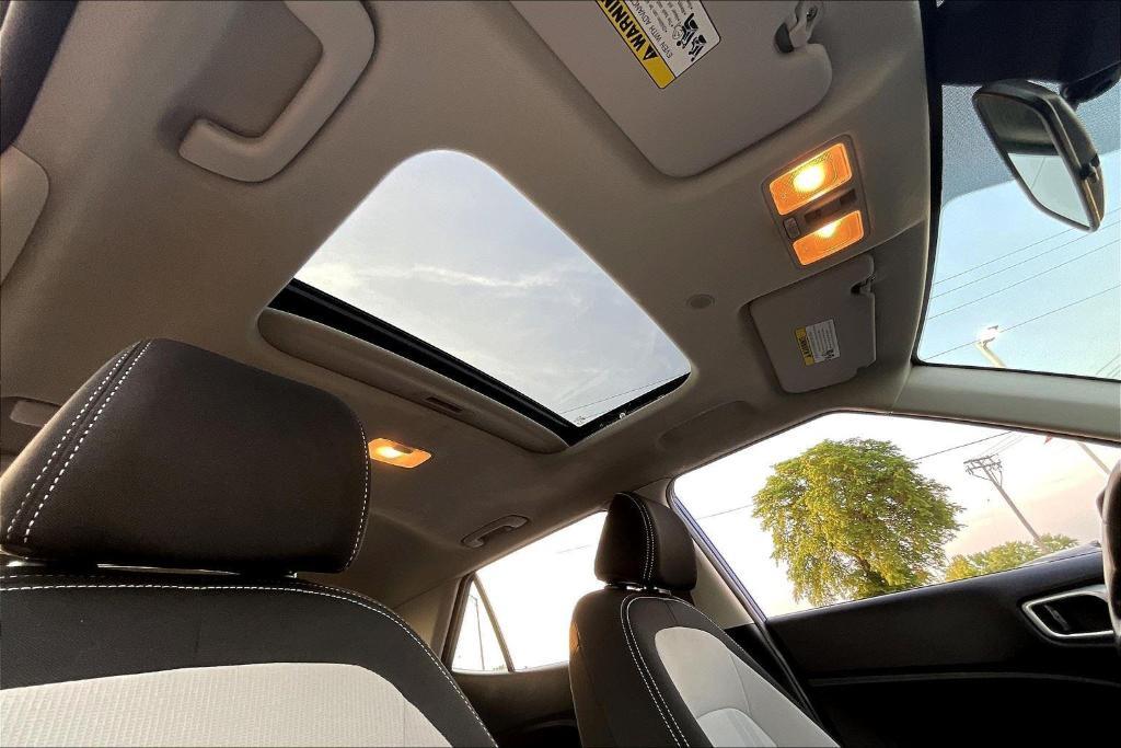 used 2022 Hyundai Venue car, priced at $15,787
