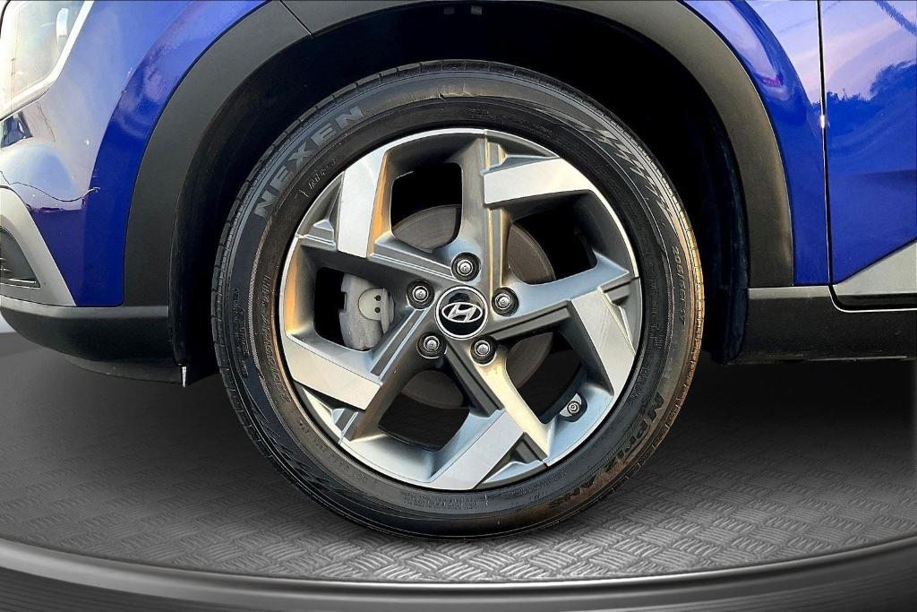 used 2022 Hyundai Venue car, priced at $15,987
