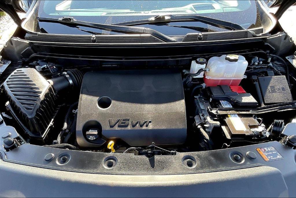 used 2024 Buick Enclave car, priced at $26,999