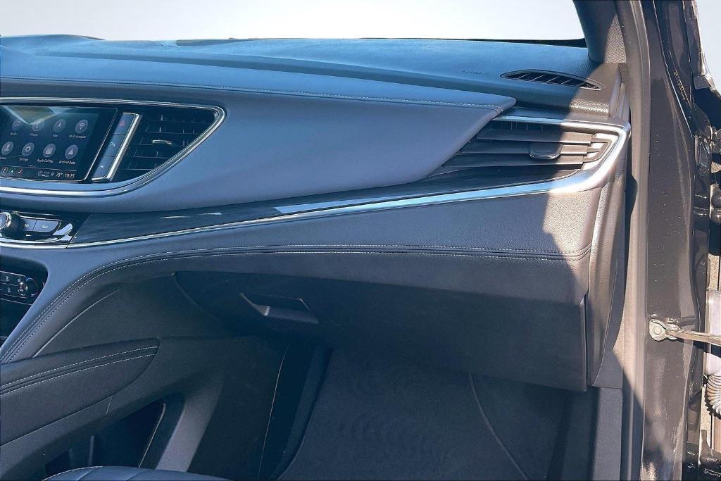 used 2024 Buick Enclave car, priced at $26,999