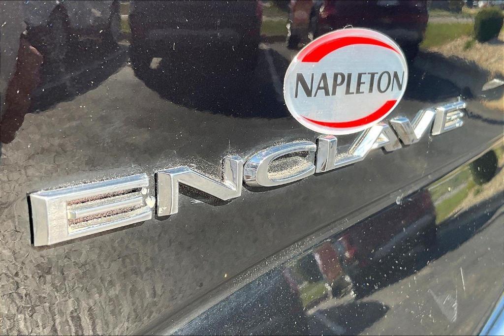 used 2024 Buick Enclave car, priced at $26,999