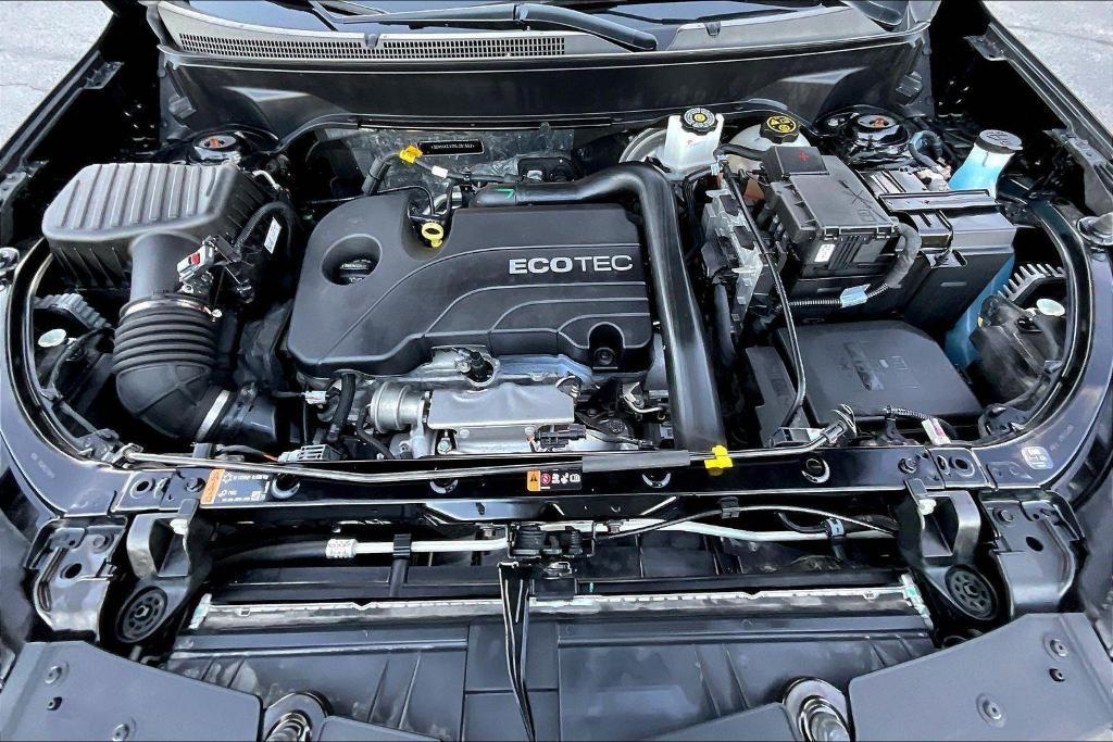 used 2022 Chevrolet Equinox car, priced at $21,999