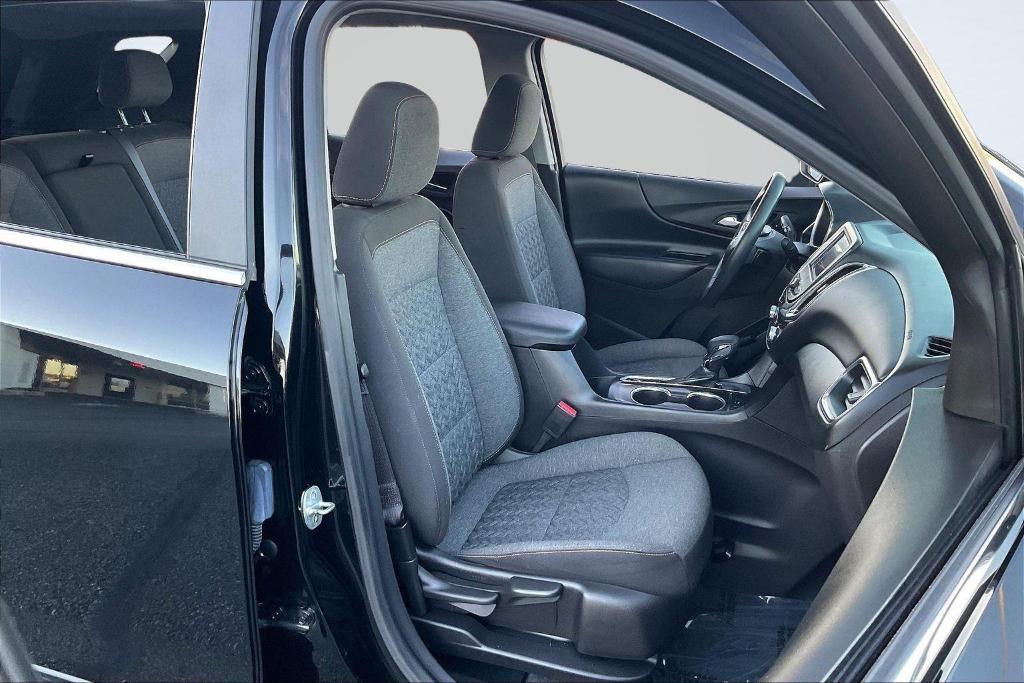 used 2022 Chevrolet Equinox car, priced at $21,999