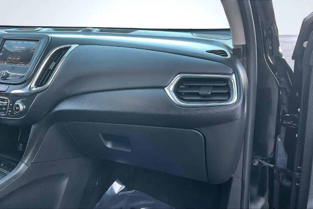 used 2022 Chevrolet Equinox car, priced at $21,999