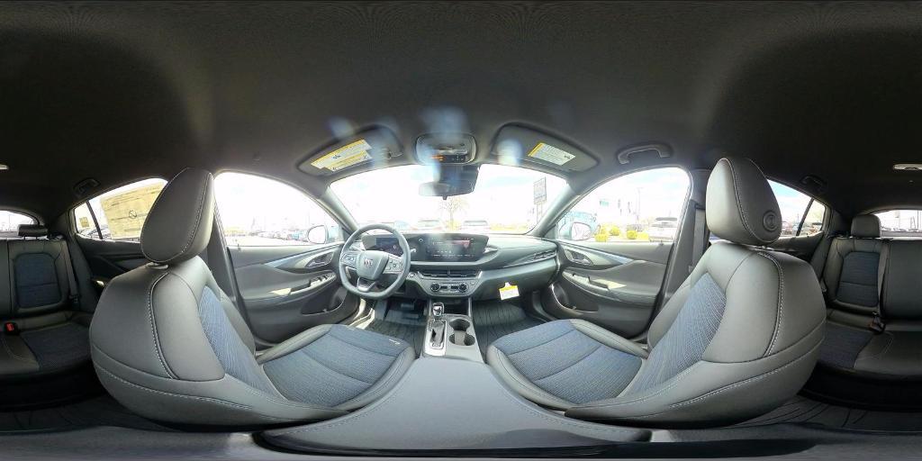 new 2025 Buick Envista car, priced at $26,535