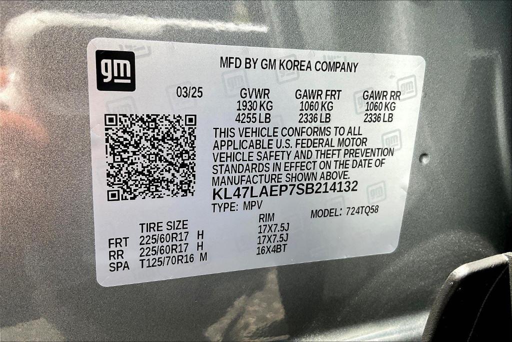 new 2025 Buick Envista car, priced at $24,944