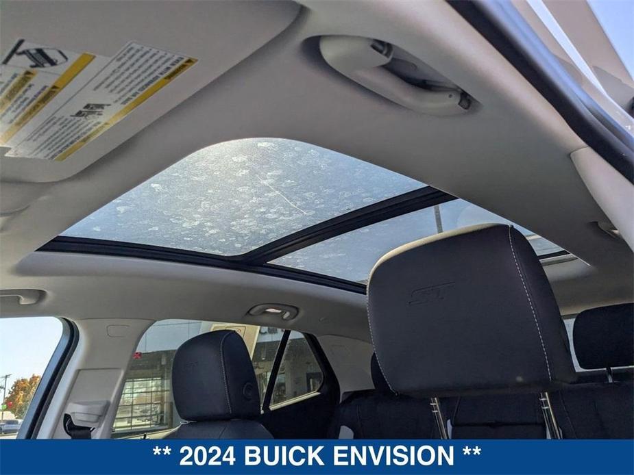 new 2024 Buick Envision car, priced at $38,890