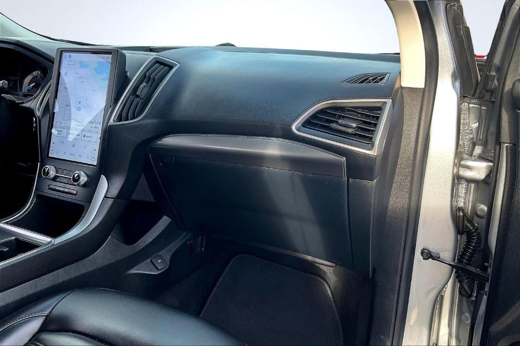 used 2022 Ford Edge car, priced at $24,995