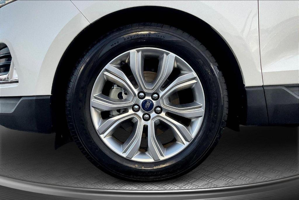 used 2020 Ford Edge car, priced at $17,995