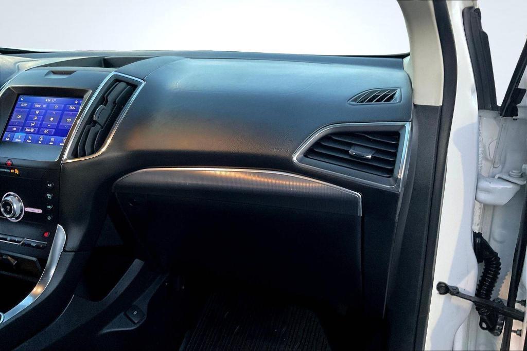 used 2020 Ford Edge car, priced at $17,995