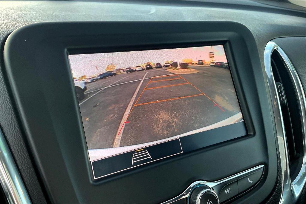 used 2023 Chevrolet Equinox car, priced at $22,399