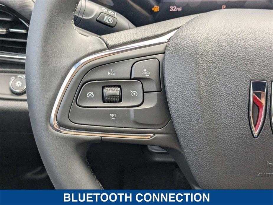 new 2025 Buick Envista car, priced at $25,385