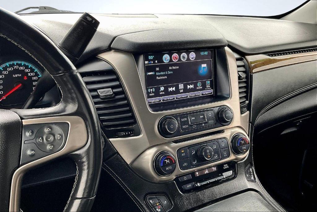 used 2017 GMC Yukon XL car, priced at $24,999
