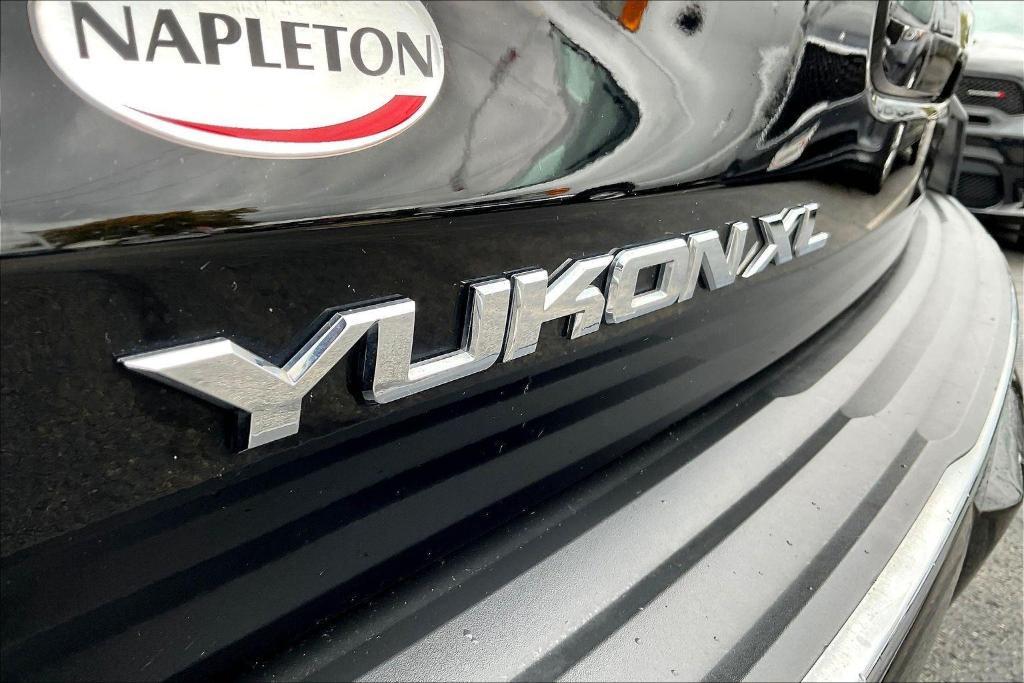 used 2017 GMC Yukon XL car, priced at $24,999
