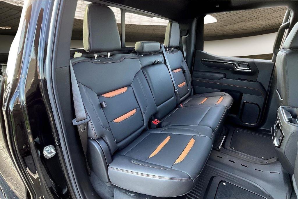 new 2025 GMC Sierra 1500 car, priced at $65,042