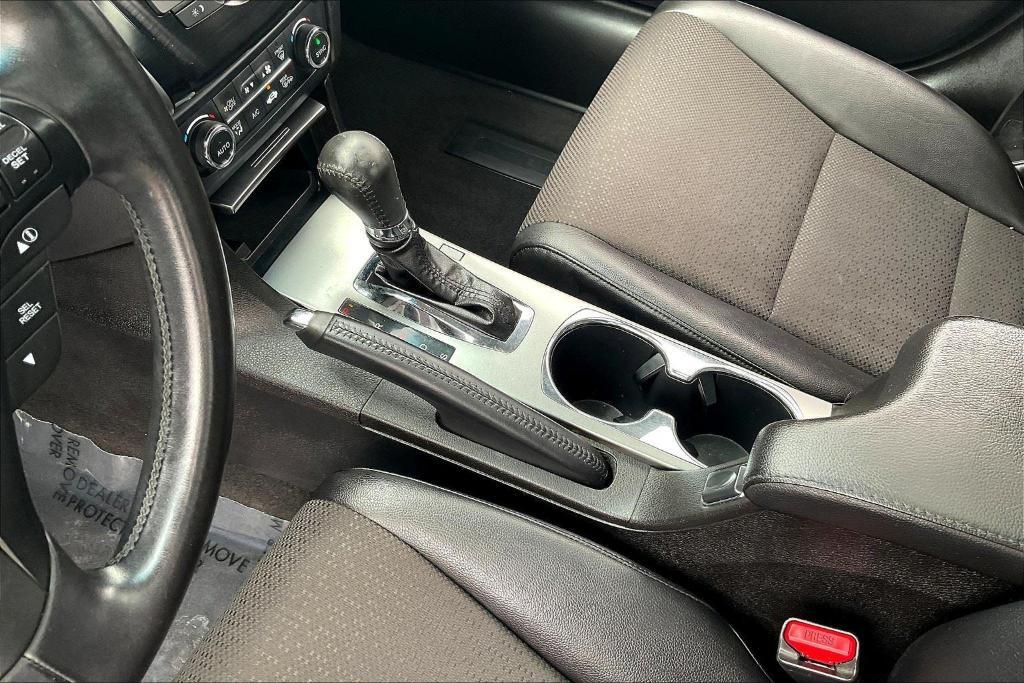 used 2013 Acura ILX car, priced at $9,995