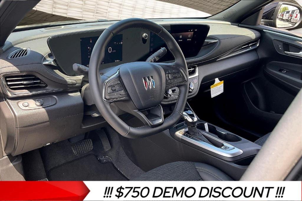 new 2025 Buick Envista car, priced at $26,975