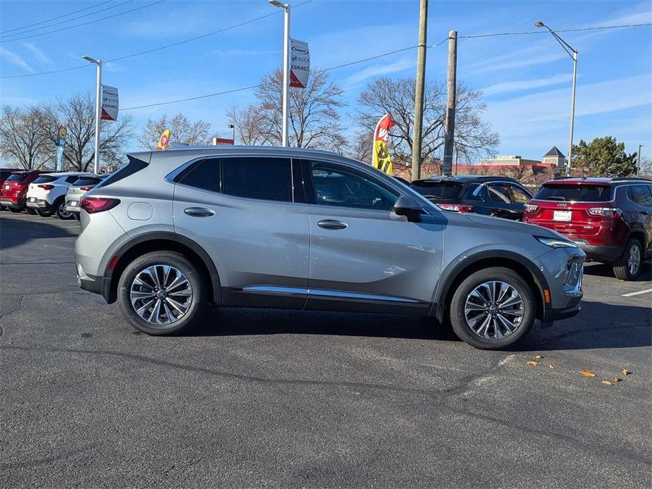 new 2025 Buick Envision car, priced at $39,476