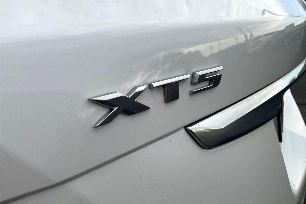 used 2019 Cadillac XT5 car, priced at $23,889