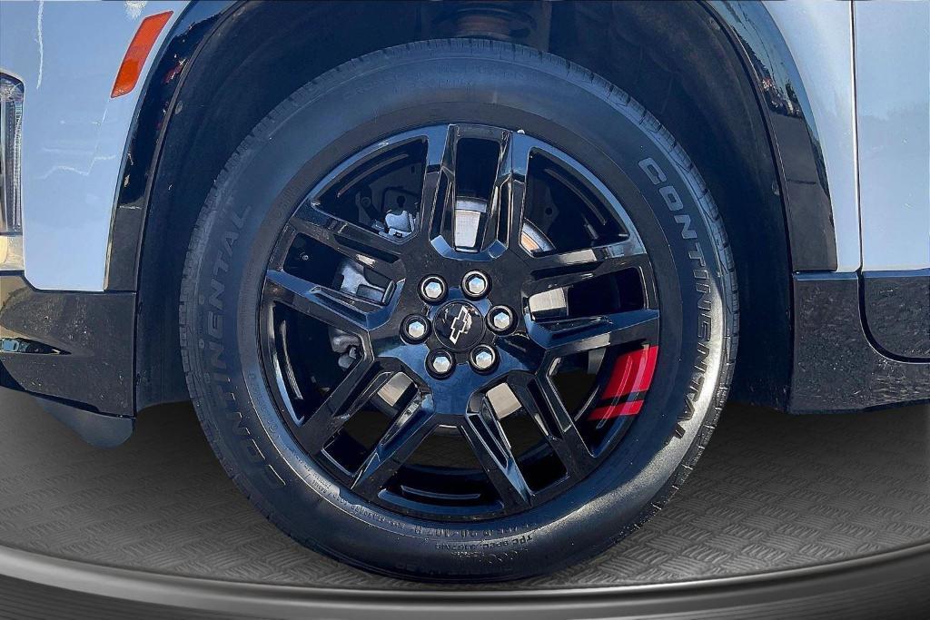 used 2023 Chevrolet Traverse car, priced at $38,788