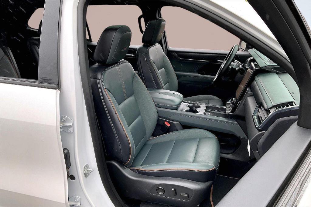 used 2024 GMC Acadia car, priced at $45,699