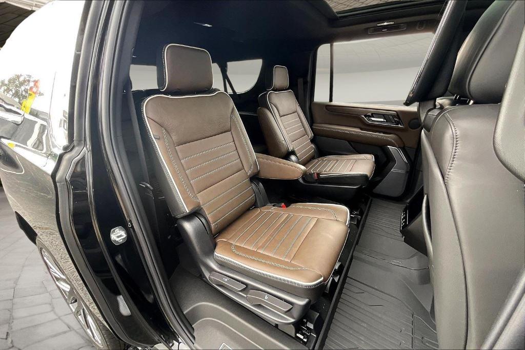 new 2026 GMC Yukon XL car, priced at $109,555