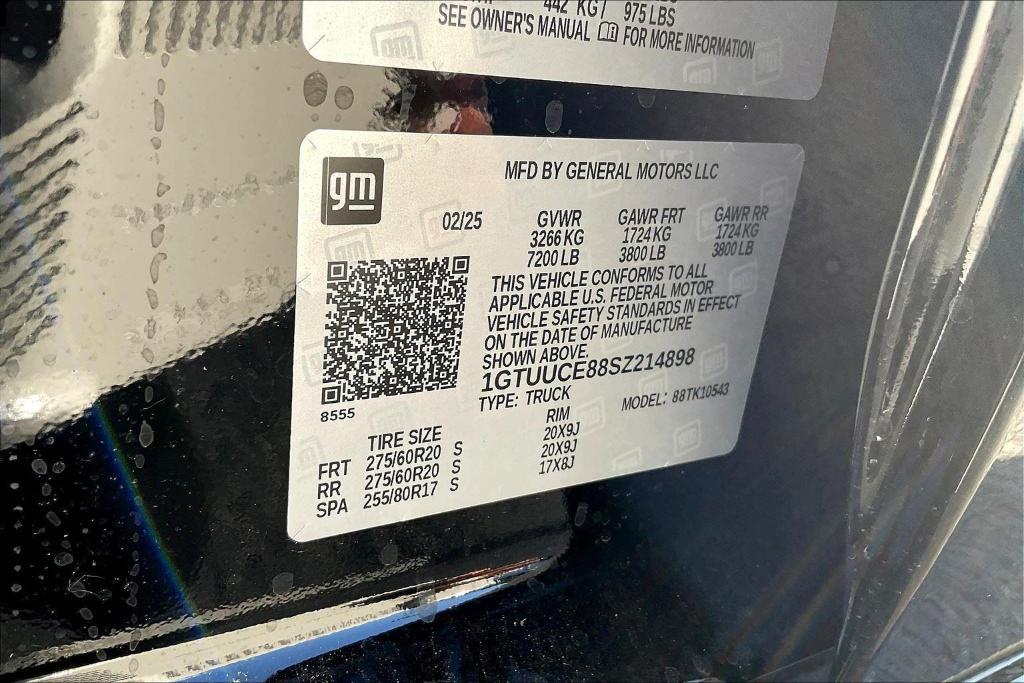 new 2025 GMC Sierra 1500 car, priced at $58,126