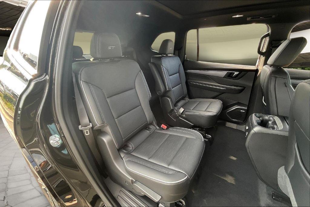 new 2026 Buick Enclave car, priced at $53,842