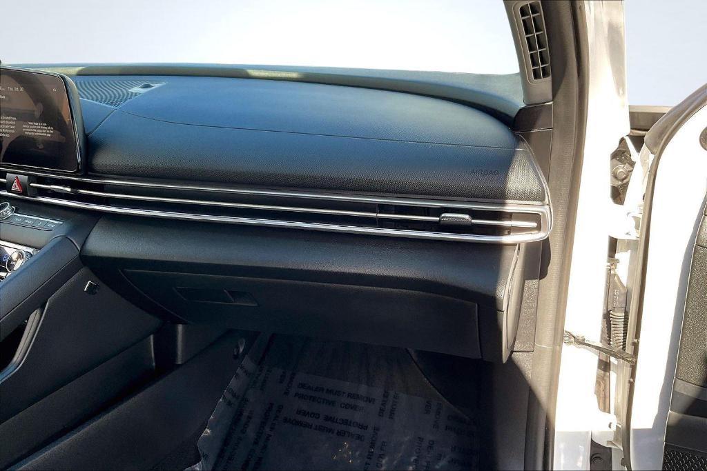 used 2025 Hyundai Elantra car, priced at $21,877