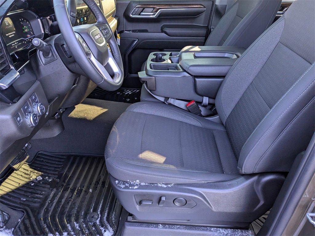 used 2024 GMC Sierra 1500 car, priced at $46,899