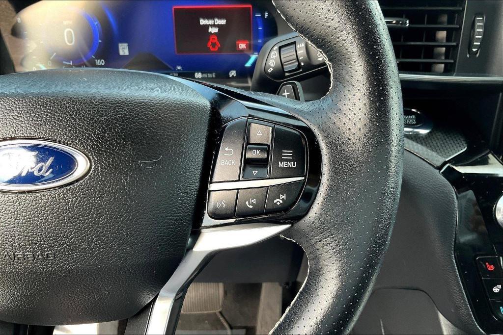 used 2022 Ford Explorer car, priced at $33,333