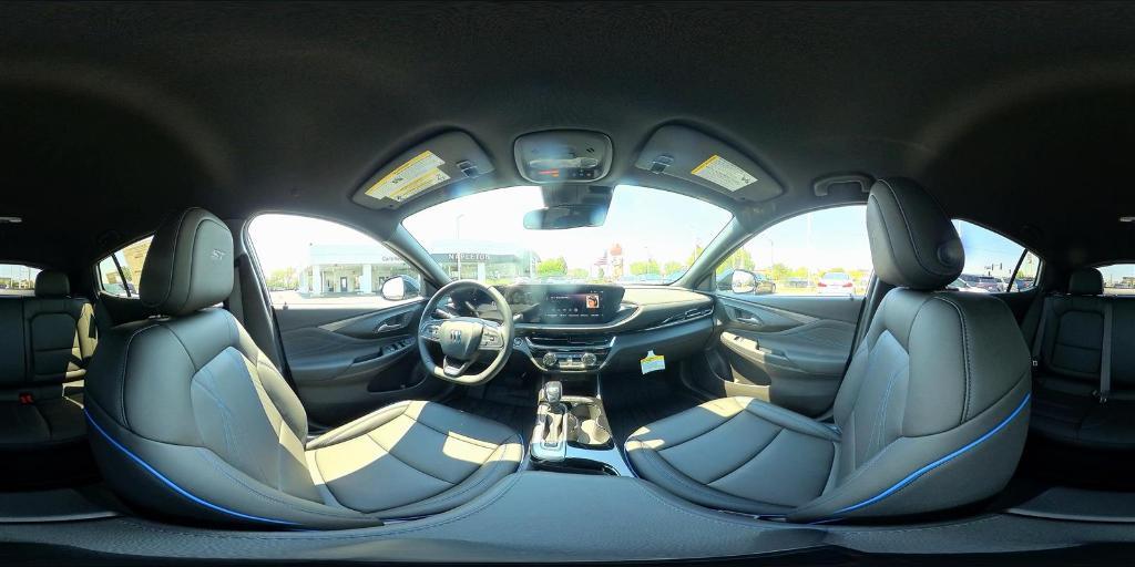 new 2025 Buick Envista car, priced at $26,540