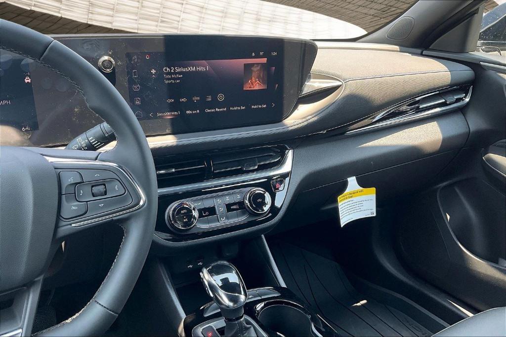 new 2025 Buick Envista car, priced at $26,540