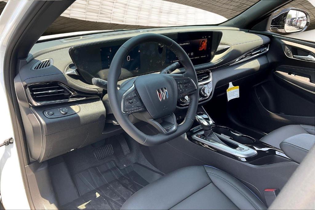new 2025 Buick Envista car, priced at $26,540