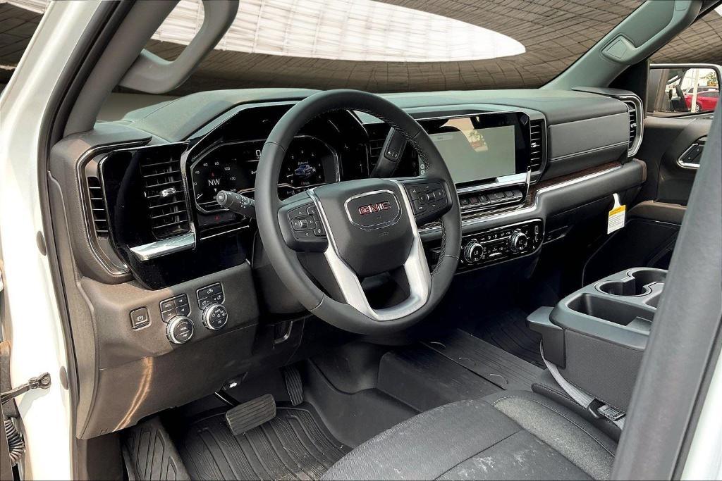 new 2024 GMC Sierra 1500 car, priced at $48,853
