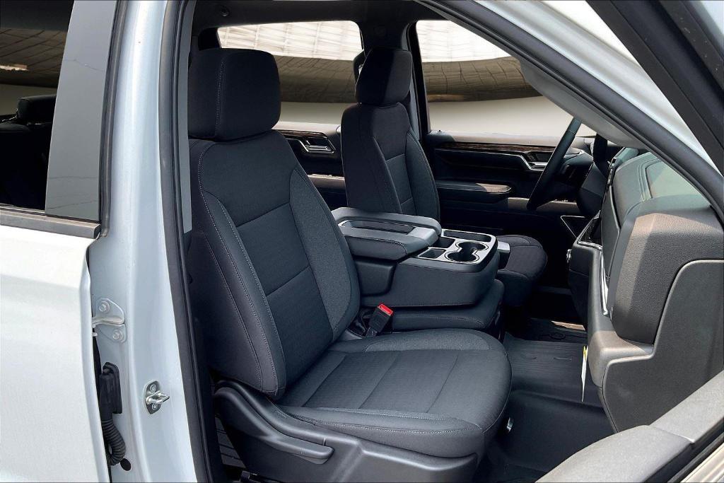 new 2024 GMC Sierra 1500 car, priced at $48,853