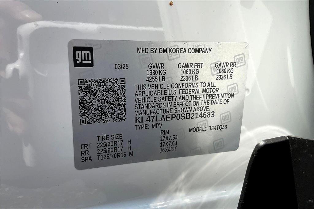 new 2025 Buick Envista car, priced at $27,630