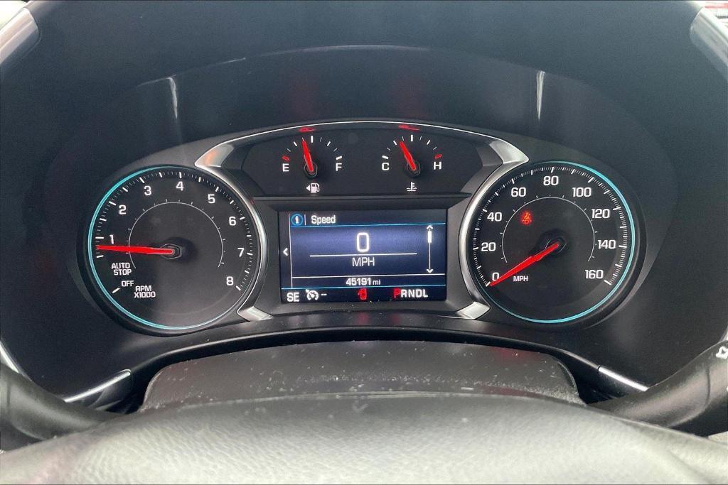 used 2024 Chevrolet Equinox car, priced at $18,999