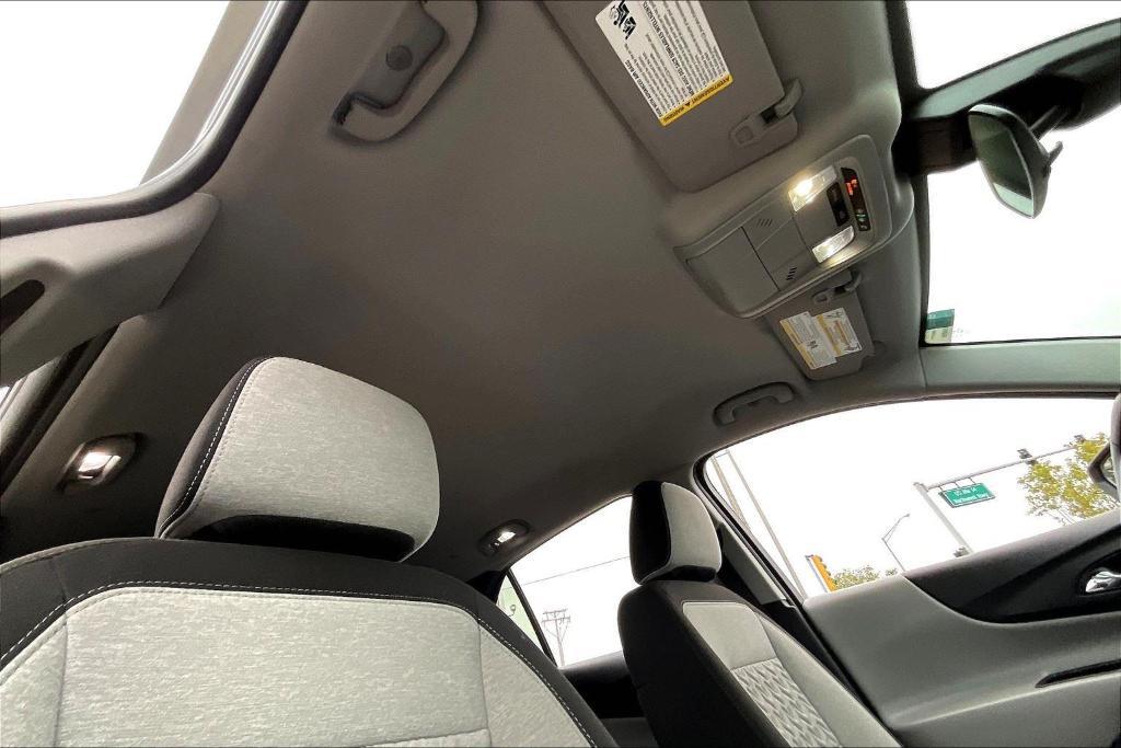 used 2024 Chevrolet Equinox car, priced at $18,999