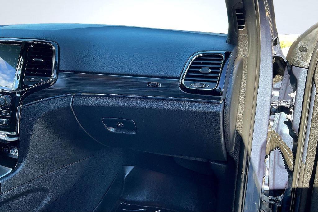 used 2021 Jeep Grand Cherokee car, priced at $24,499