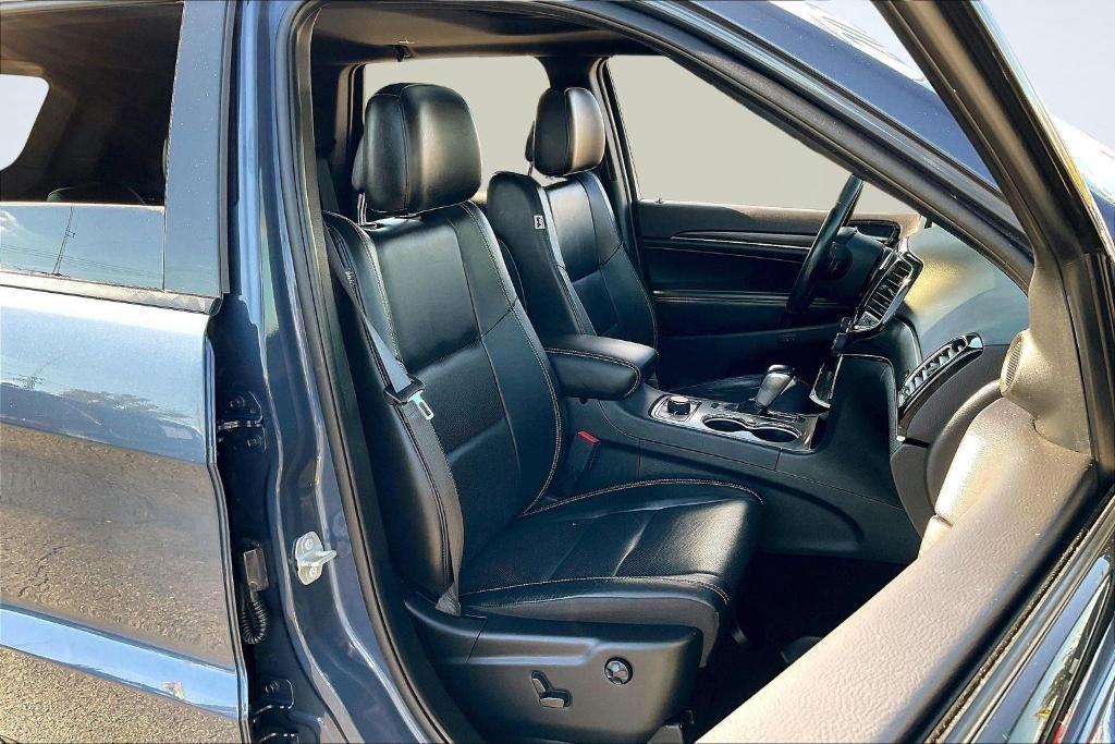 used 2021 Jeep Grand Cherokee car, priced at $24,499