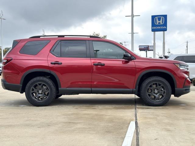 new 2025 Honda Pilot car, priced at $51,250