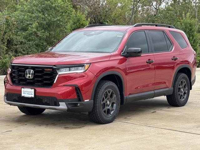 new 2025 Honda Pilot car, priced at $51,250