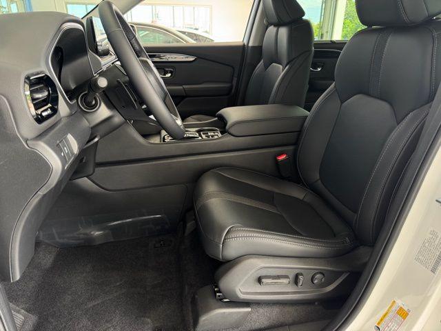 new 2025 Honda Pilot car, priced at $49,405